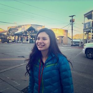 Meet your Posher, Mariza